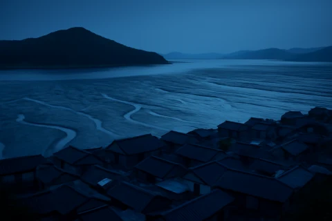 강화도 해안 갯벌과 어촌 마을 항공 풍경